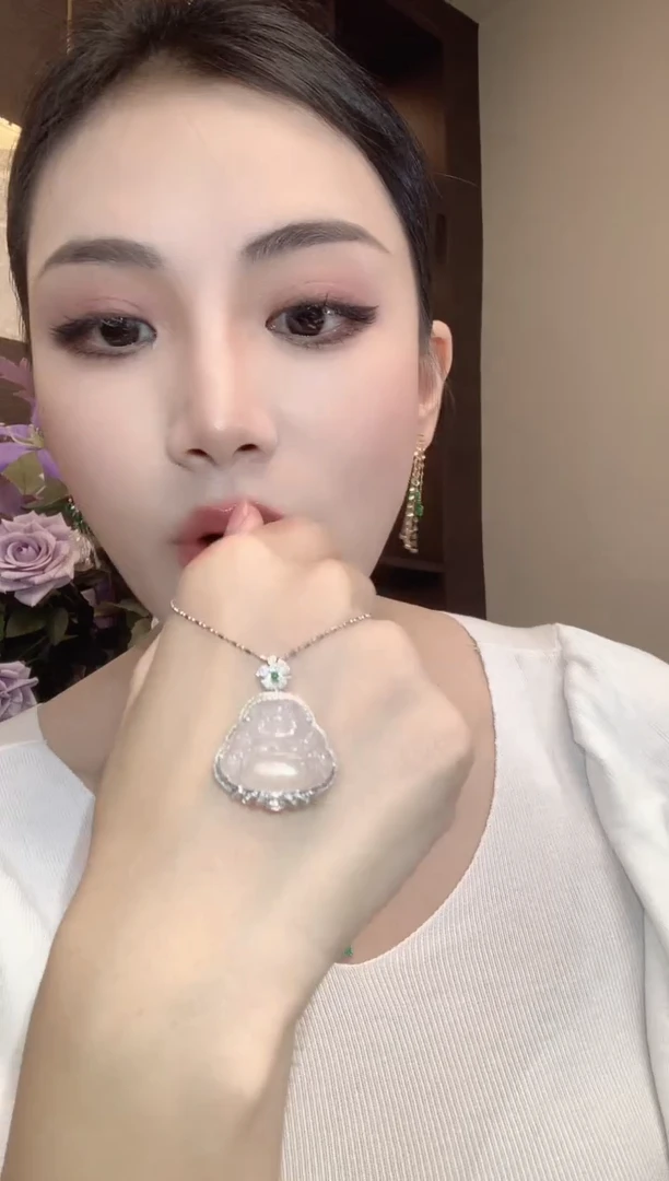 吊坠(不含链)18K金镶嵌翡翠A11