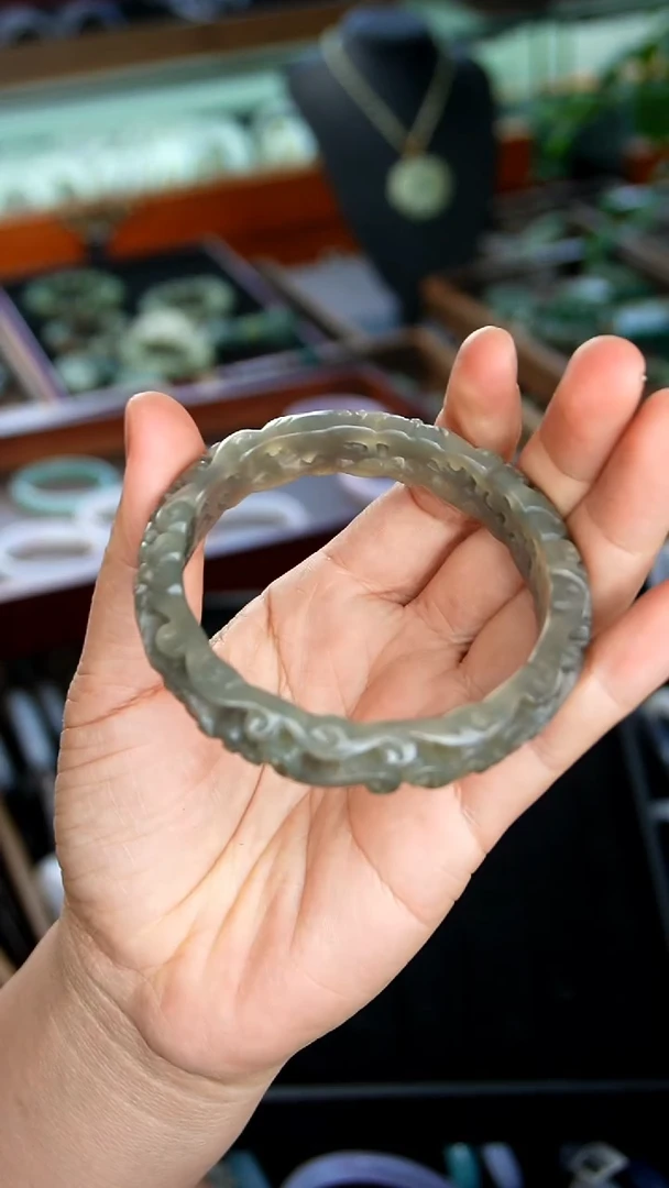 未镶嵌手镯和田玉005   59圈口