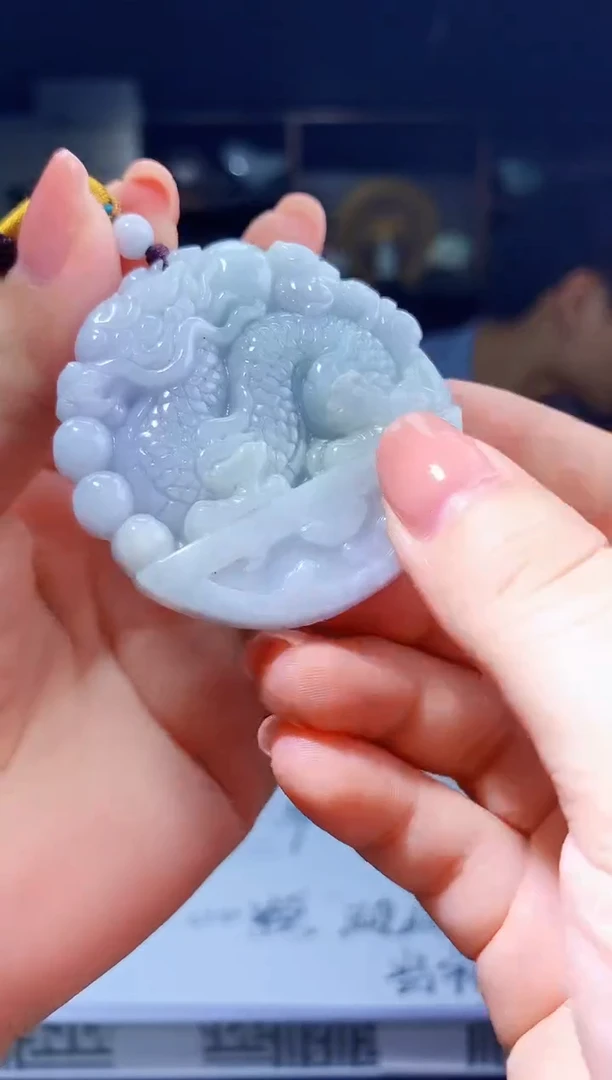 翡翠未镶嵌颈饰翡翠A货