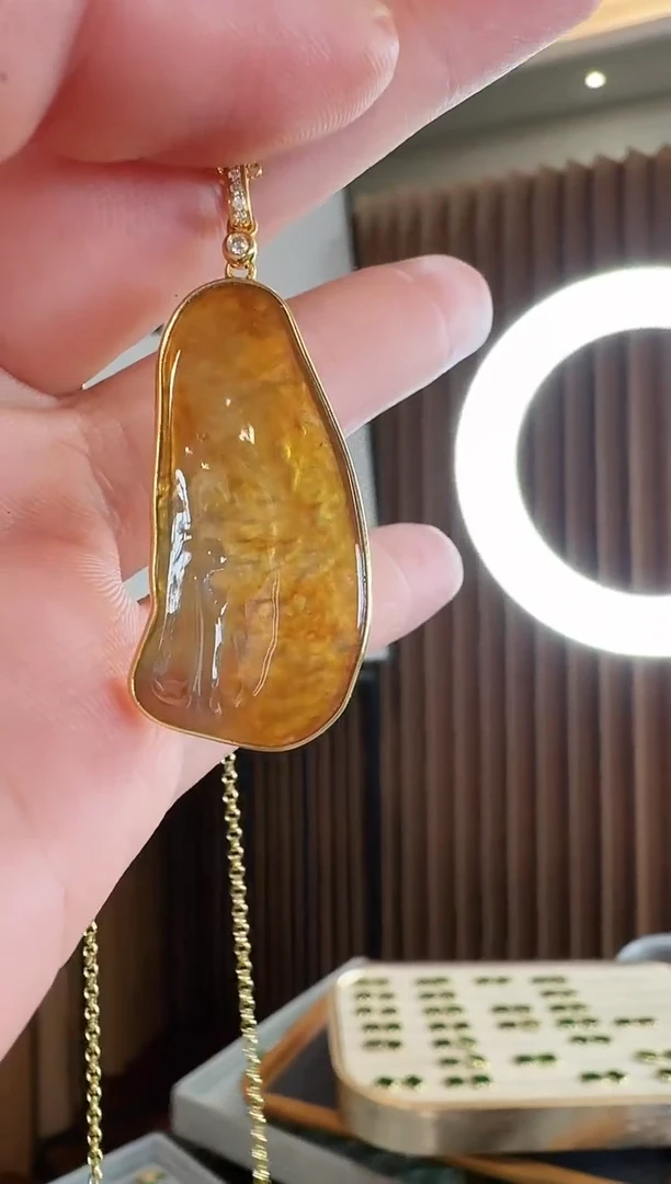 翡翠18K金镶嵌吊坠(不含链)吊坠