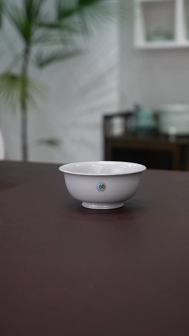 88号压手大暇简包   洁