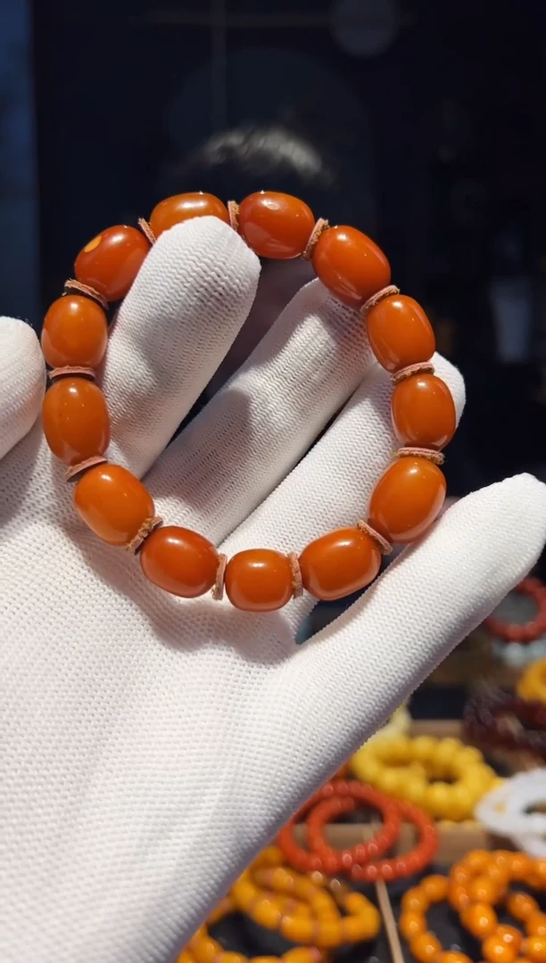 手串蜜蜡未镶嵌12左右