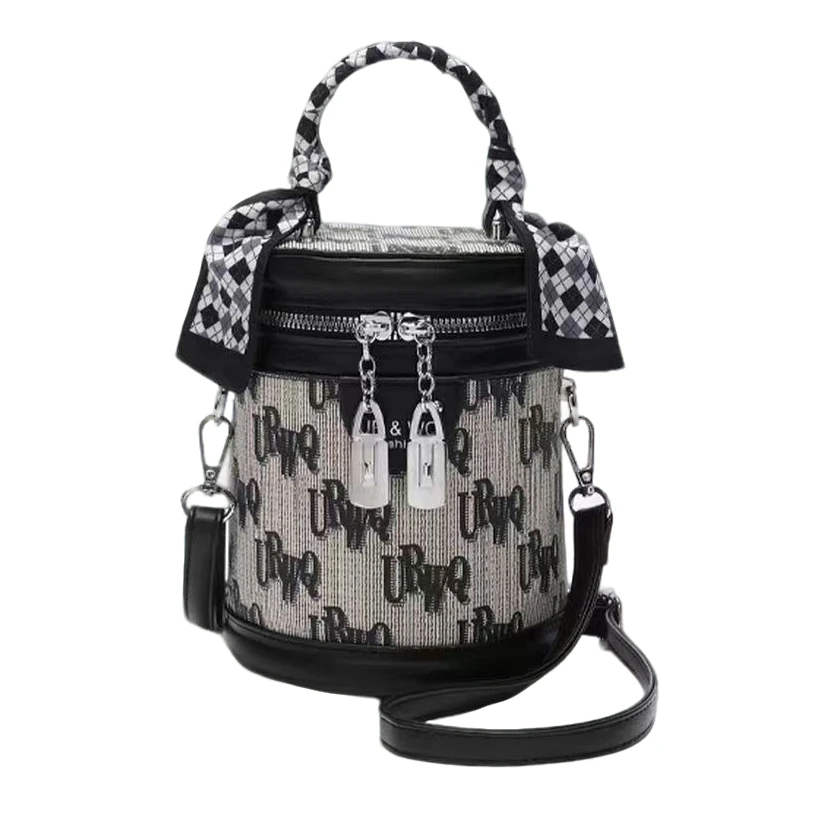 时尚百搭手提圆筒包