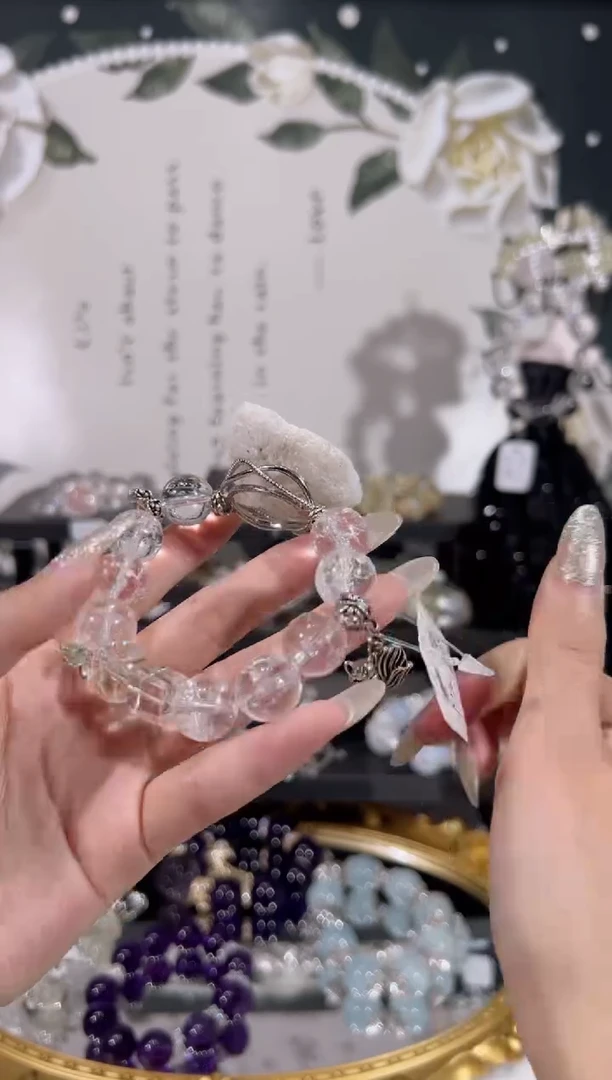 【闪购商品】水晶手链未镶嵌天然水晶默认微瑕 多样性发货发其一