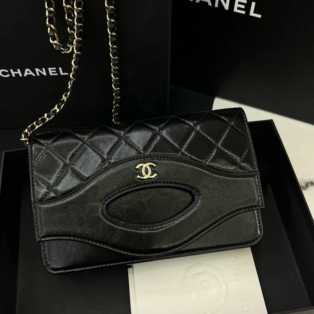 95新 Chanel/香奈儿 24c 新款黑金油蜡皮31bag woc 单肩斜挎包