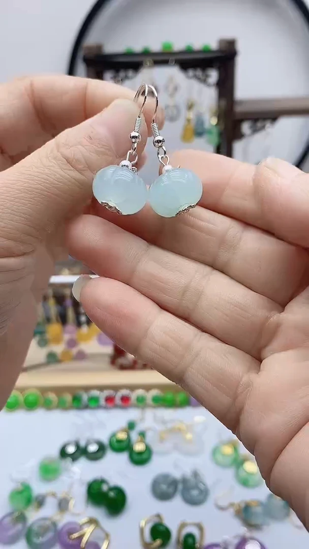 银S925镶嵌石英质玉（天山翠）耳饰451