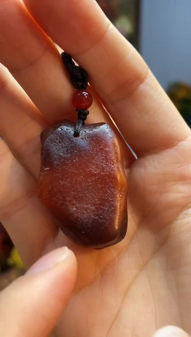 琥珀颈饰未镶嵌挂件