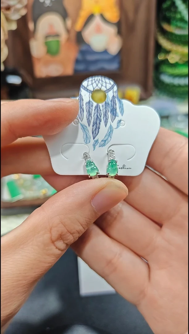 银S925镶嵌翡翠耳饰翡翠耳饰S925银镶嵌