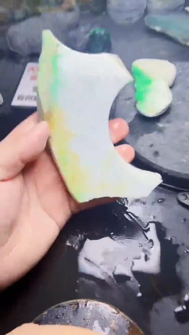 未镶嵌挂件翡翠天然翡翠143