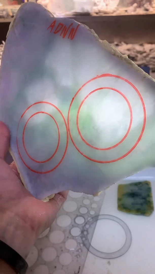 翡翠未镶嵌颈饰0朱0翡翠珠宝89