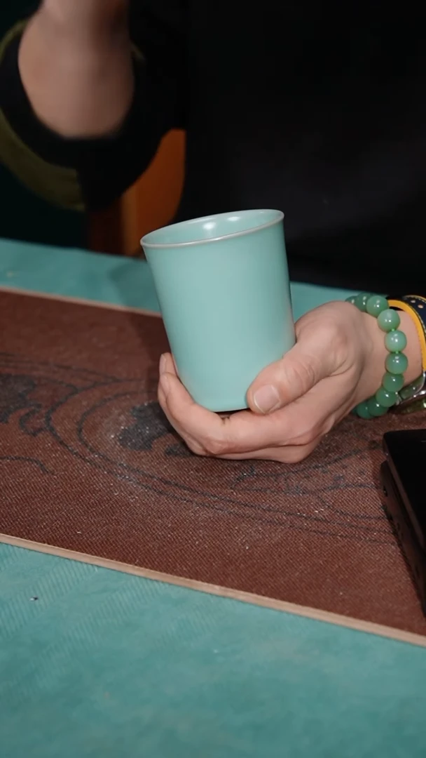 【闪购商品】205-3可乐杯（无纹 全品）