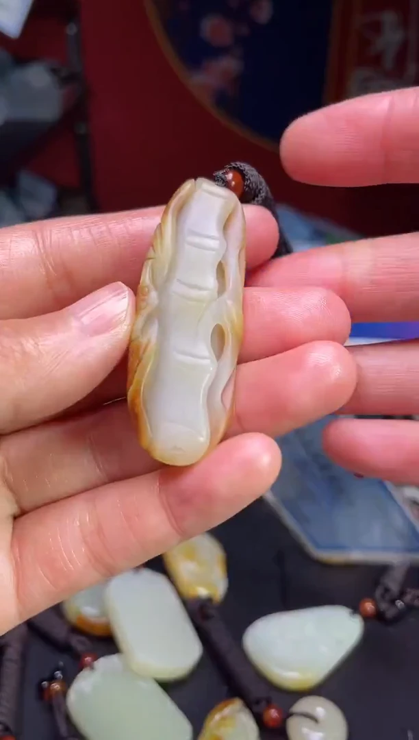 颈饰未镶嵌和田玉132