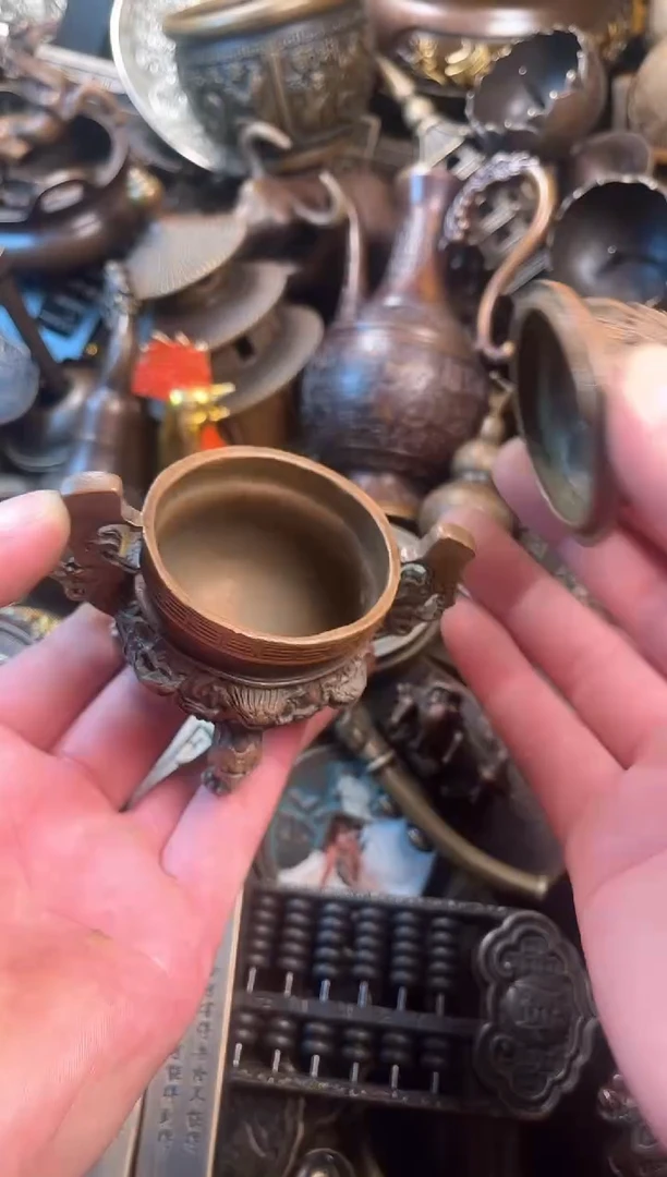 精美铜器点击下单