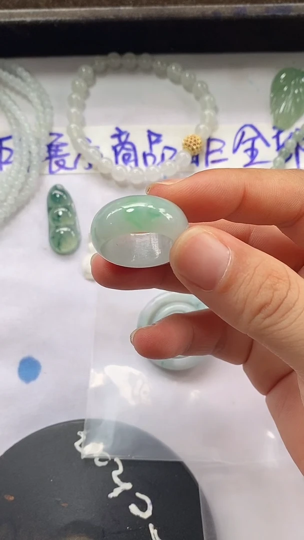 未镶嵌定制翡翠戒圈卡19