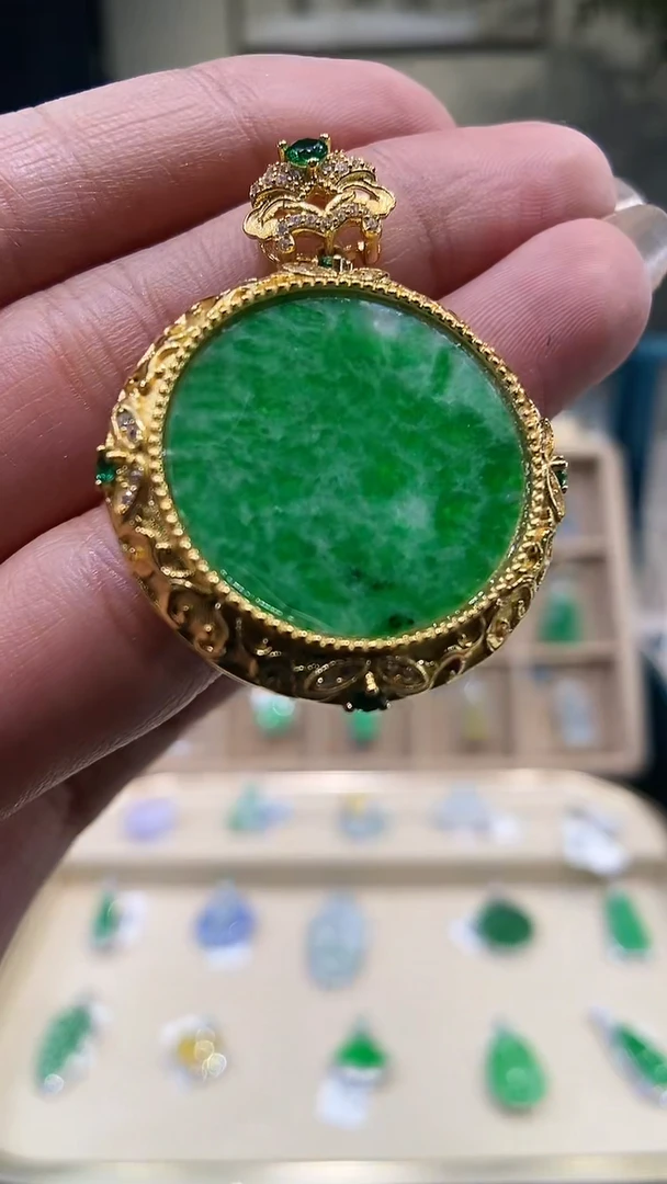 【闪购商品】翡翠吊坠(不含链)银S925镶嵌无事牌