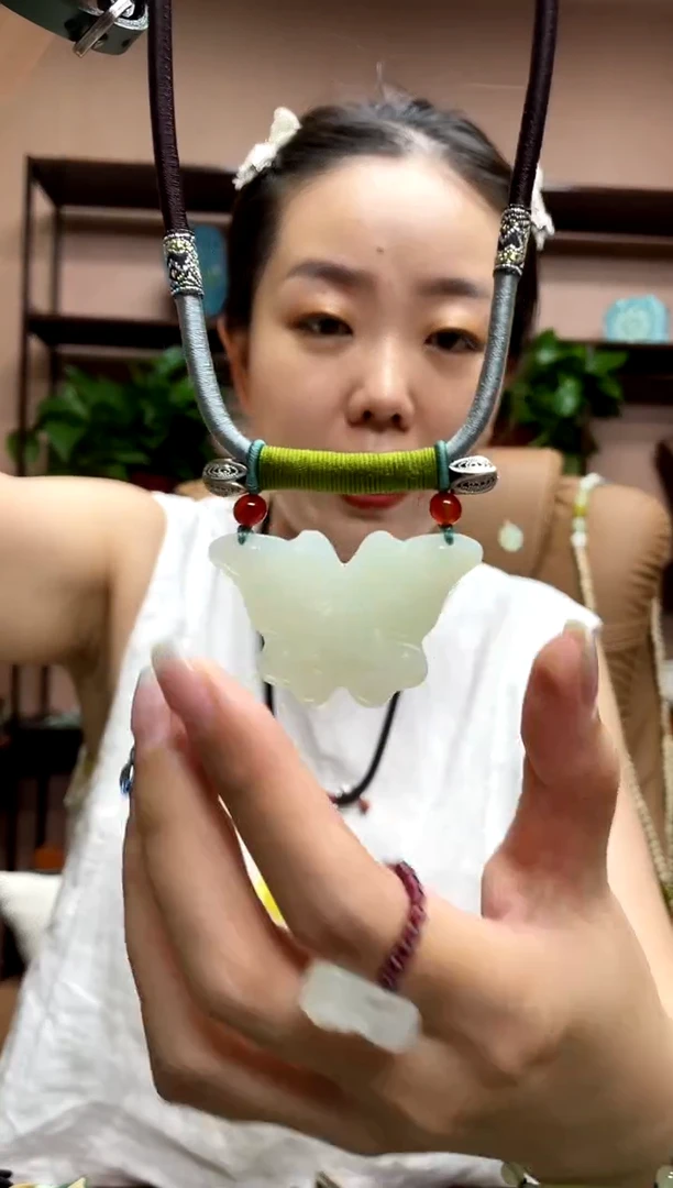 岫玉未镶嵌吊坠·1