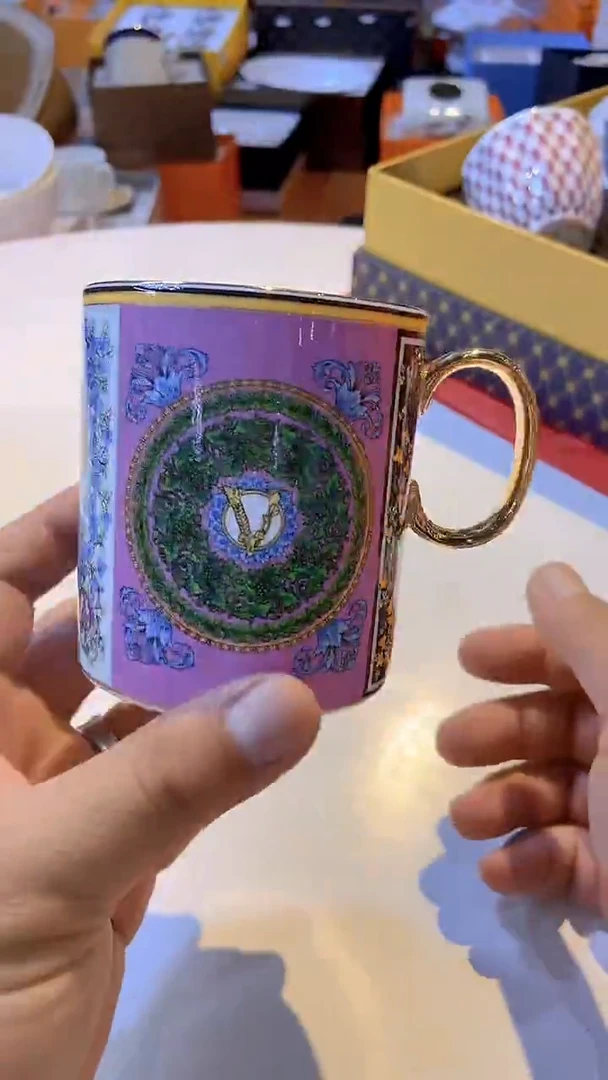 鸿辉家品牌瓷器，京东包邮！