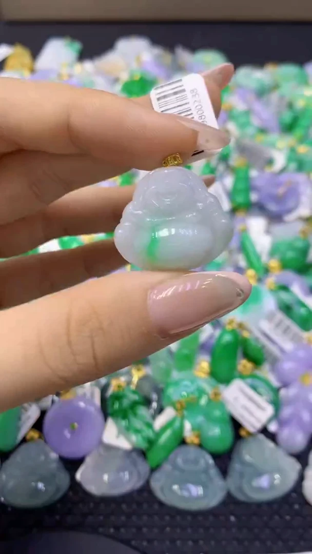 颈饰未镶嵌翡翠天然缅甸翡翠A货