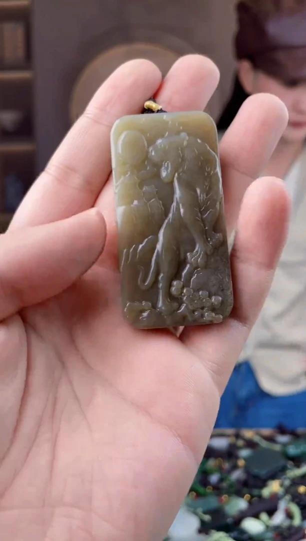 颈饰未镶嵌和田玉拍一发一，多样性发货