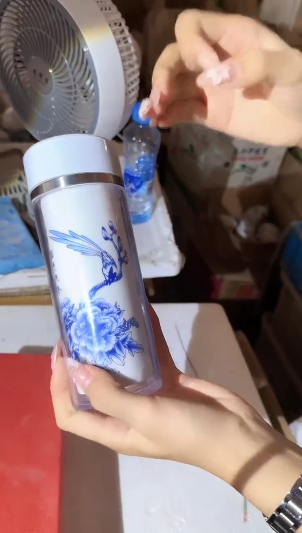 其他B568景德镇制陶瓷一件