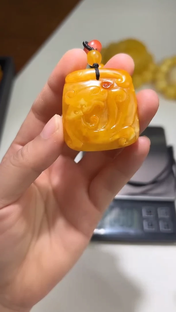裸石琥珀未镶嵌琥珀蜜蜡吊坠