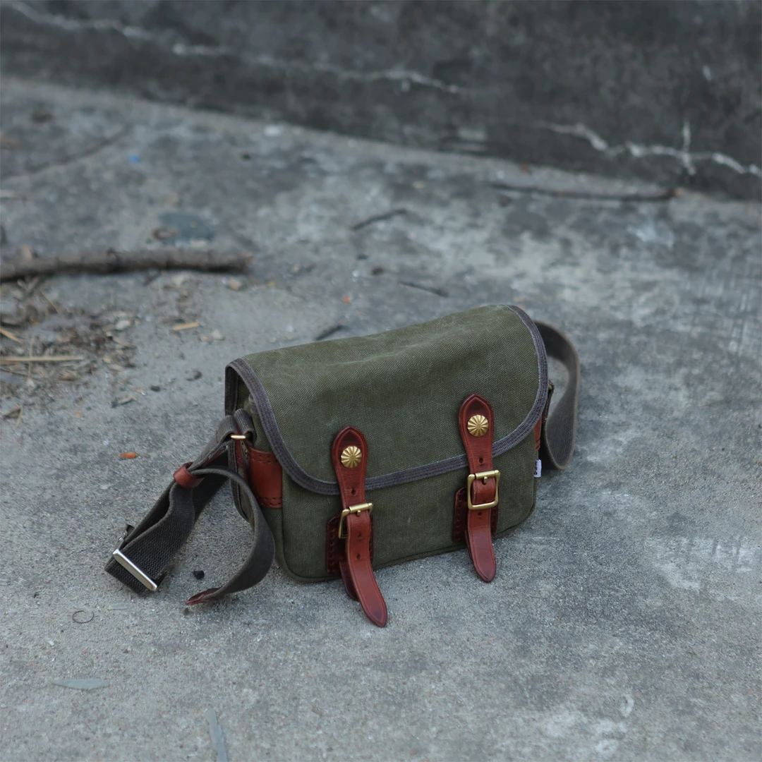 方向皮具新款手工皮具经典复古机车工具包斜挎包单肩包帆布包8664