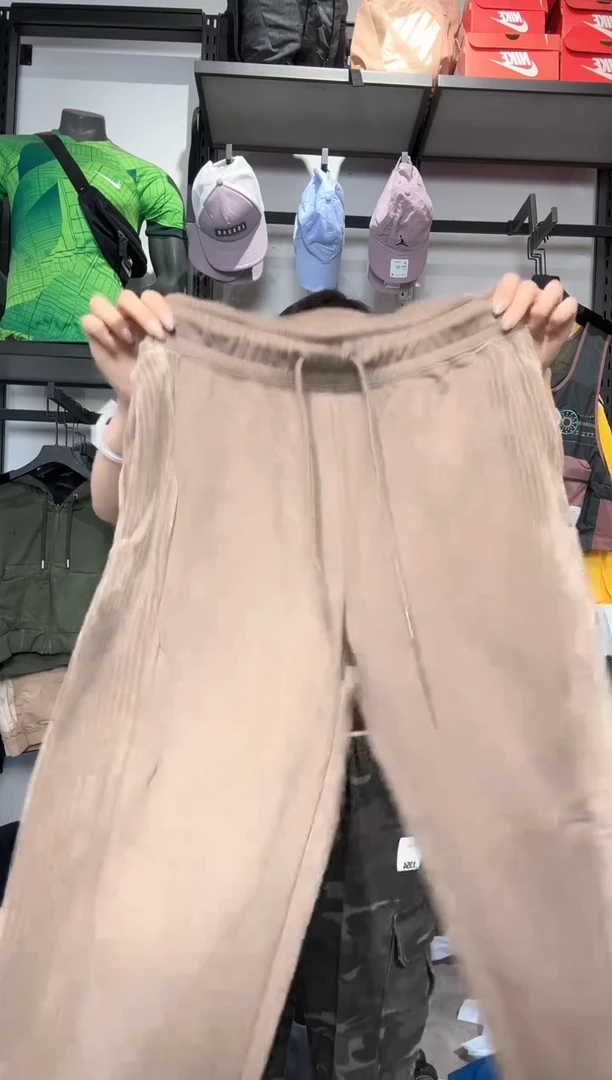 1770  编码 瑕疵款直播间过款为准 尺码 S155