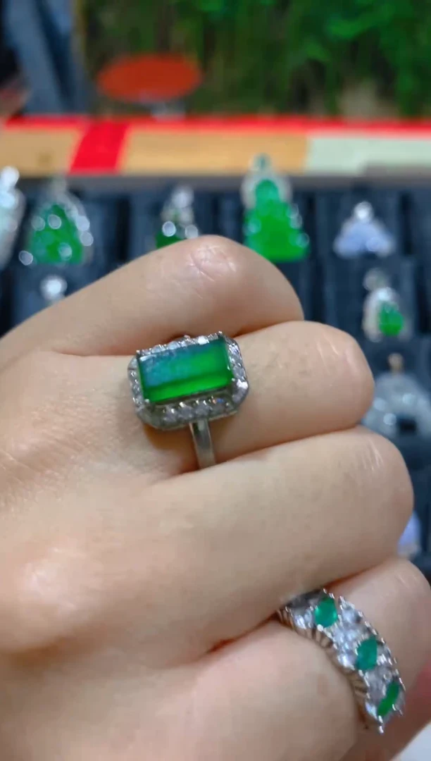 未镶嵌戒指翡翠天然翡翠多样性发货