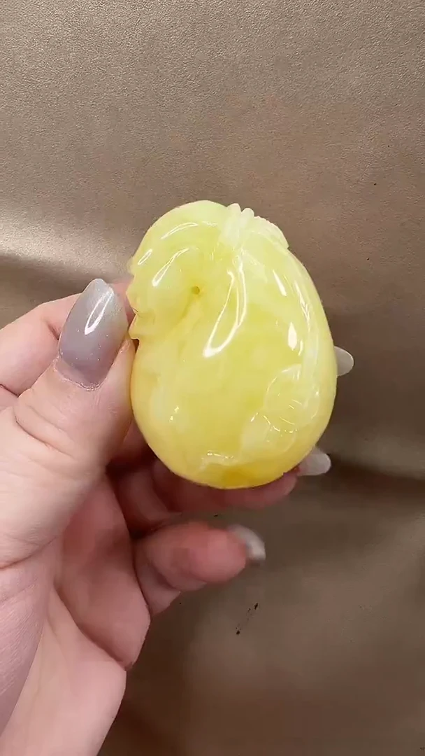 琥珀颈饰未镶嵌吊坠