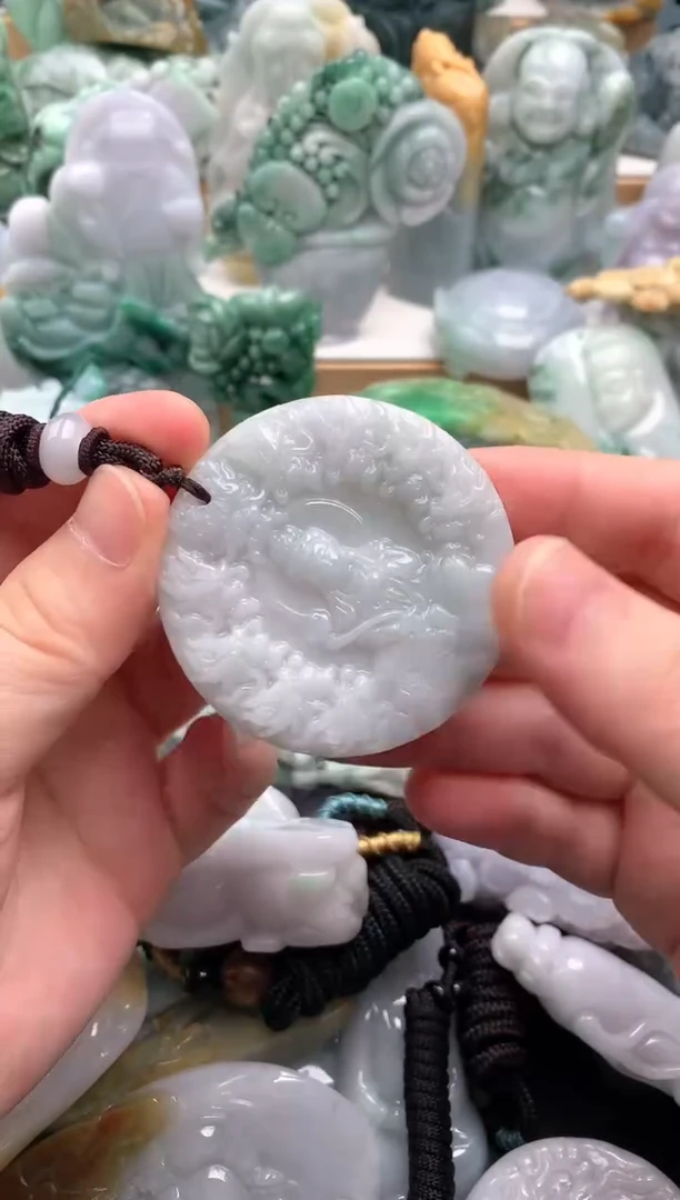 吊坠(不含链)未镶嵌翡翠1