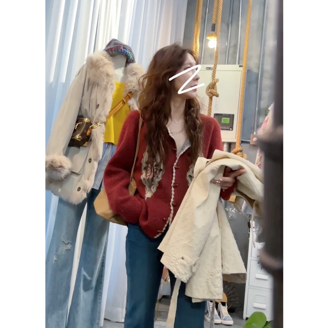 现货破价 素拉定制款韩系复古设计感碎花嵌花牛角扣开衫毛衣羊