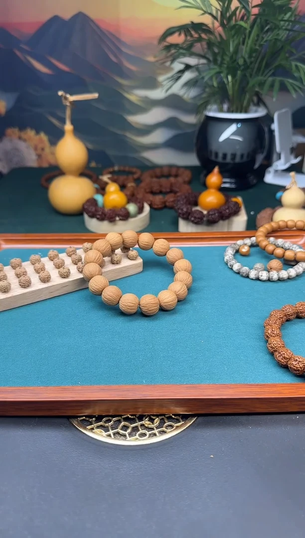 【闪购商品】猴头核桃吊坠猴头原皮聚宝盆手串尺寸16~17左右