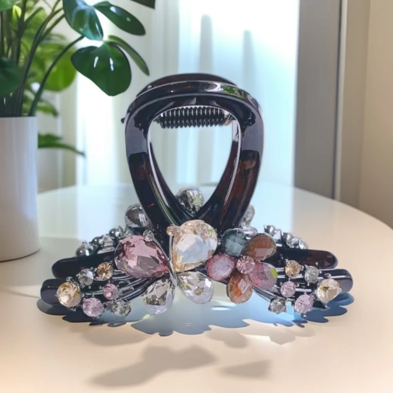 2025新款高端盘发发卡发量少鲨鱼夹抓夹头饰高级感妈妈奥钻发夹女