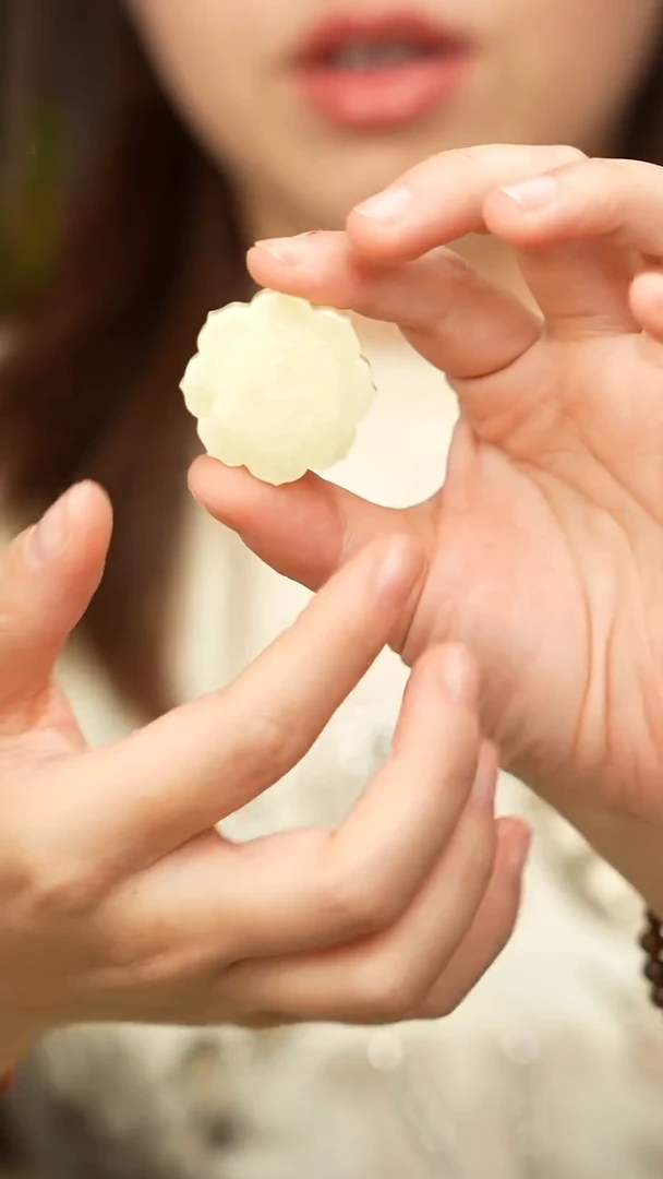 蜜蜡颈饰未镶嵌小*6.68