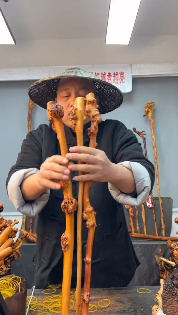 【闪购商品】黑果木其他黑果木131