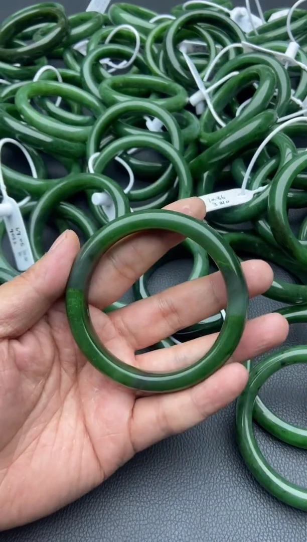 未镶嵌手镯和田玉（碧玉）15-64