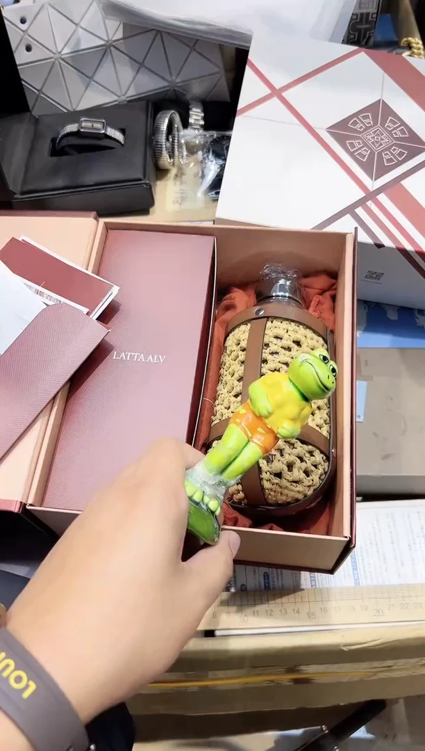 瓷片加2.全球寻宝高端瓷儿@@