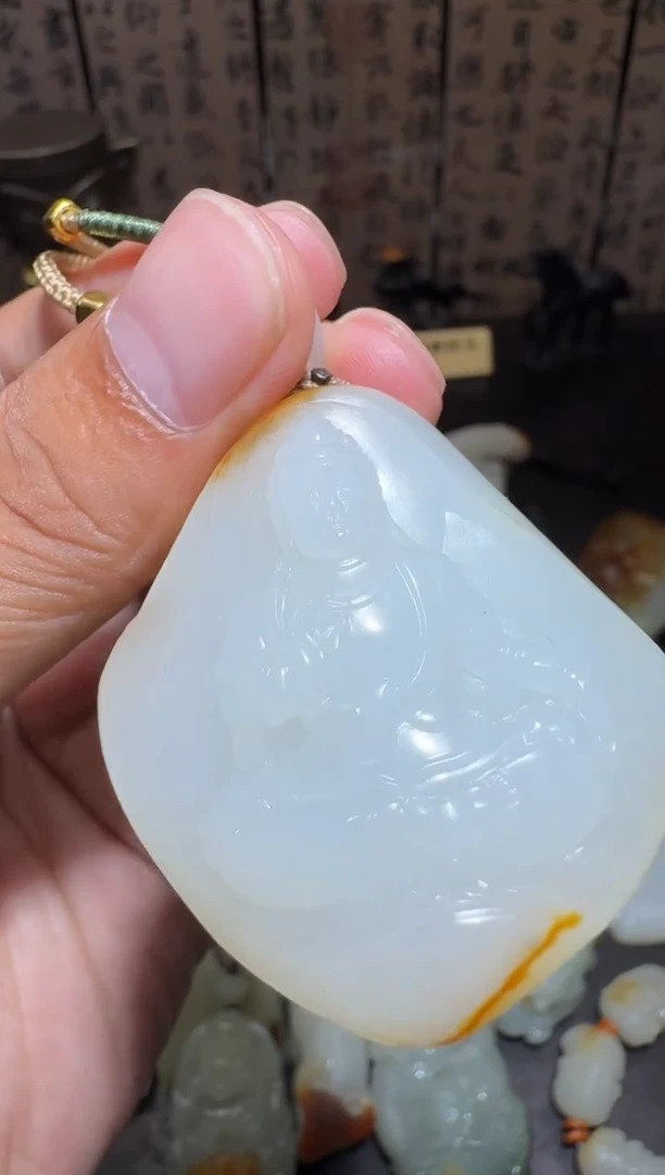 未镶嵌和田玉挂件和田玉