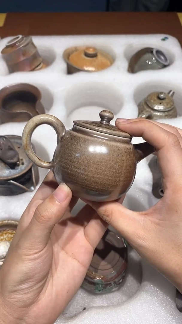 奢瓷/瑞寅柴烧茶器（壶）594