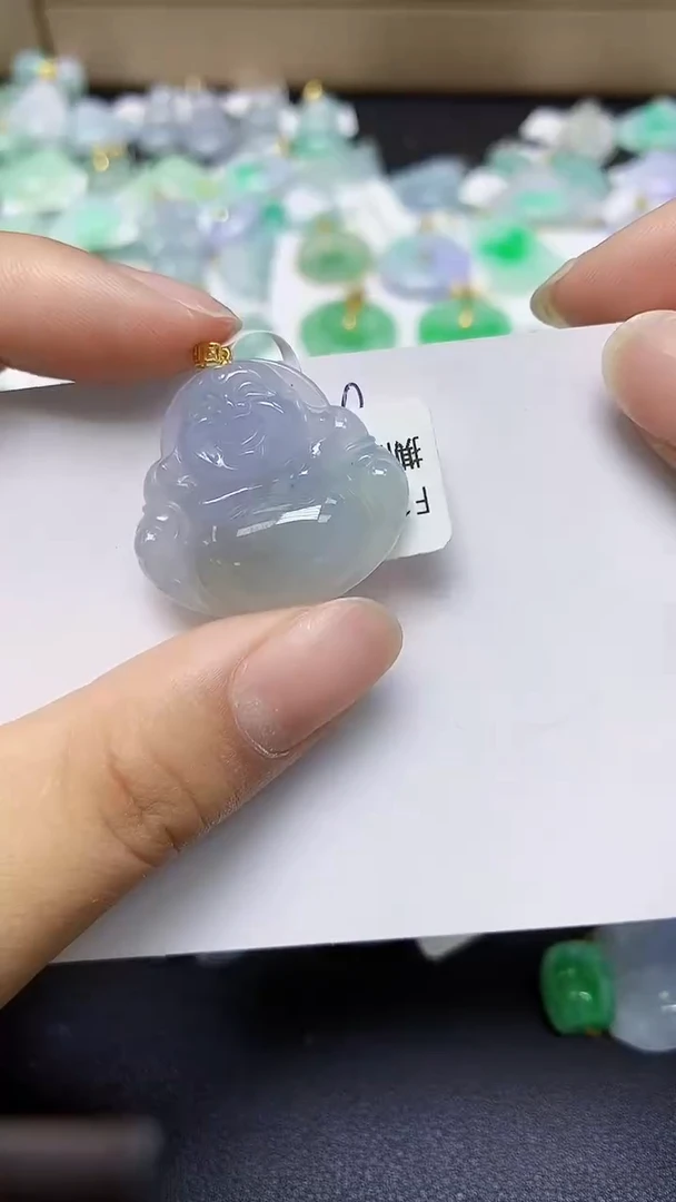 翡翠18K金镶嵌颈饰 天然缅甸翡翠A货