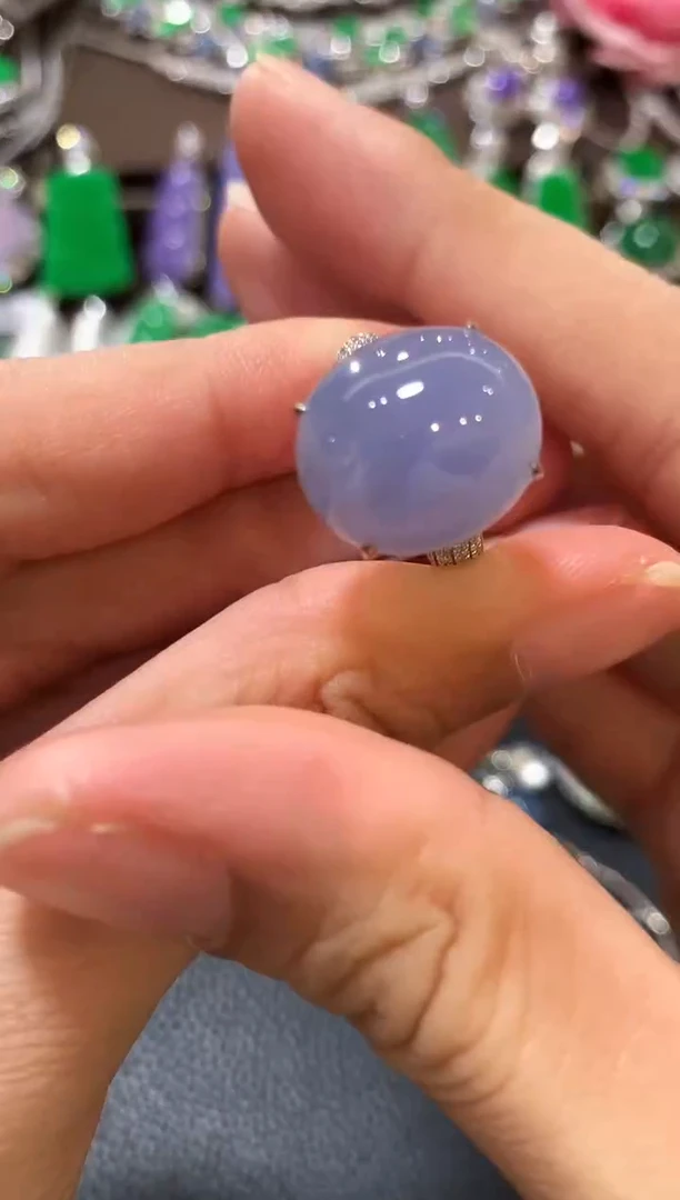 18K金镶嵌戒指翡翠m75紫色有色差