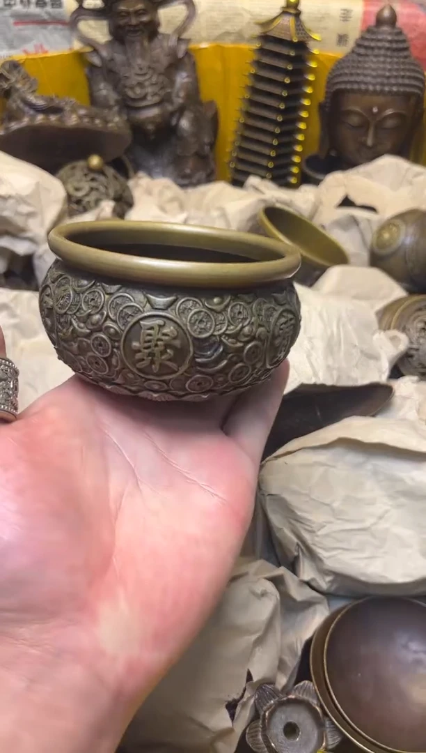 精美铜器，点击下单