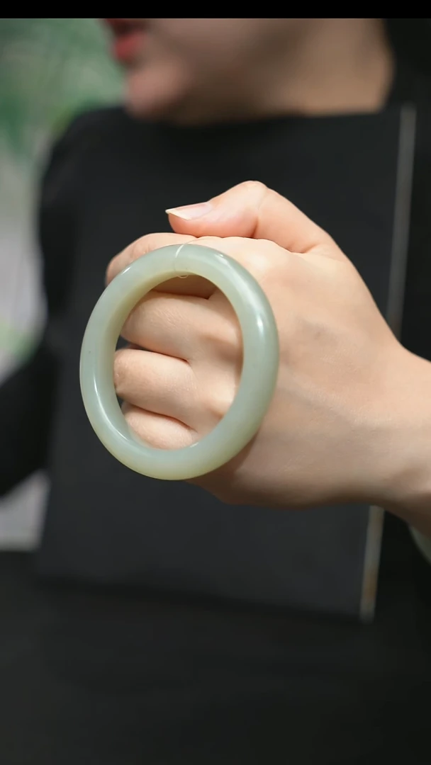 颈饰未镶嵌和田玉55圈口