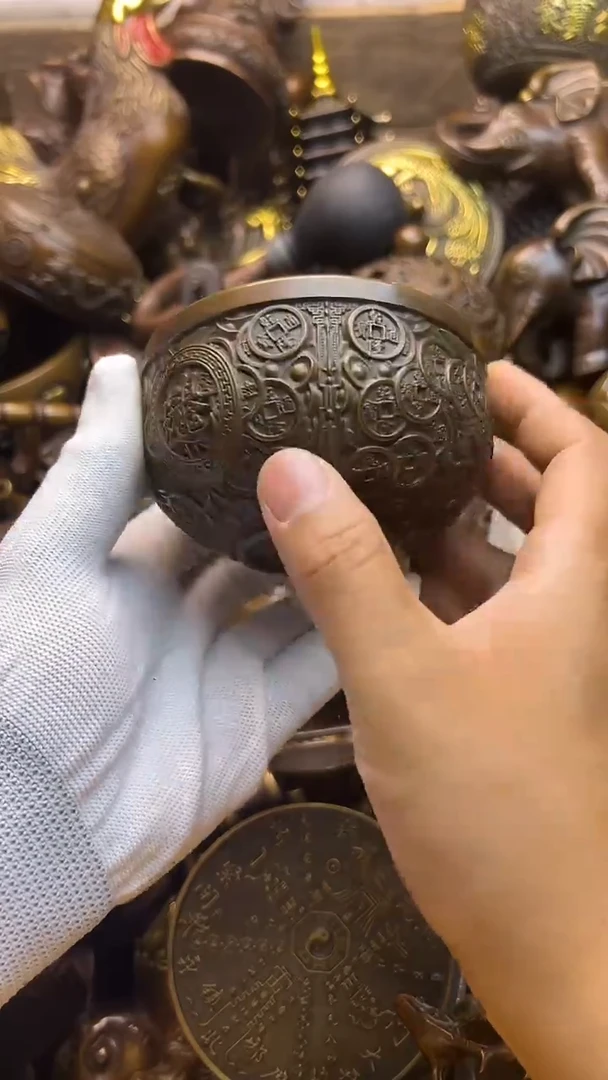 精美铜器点击下单