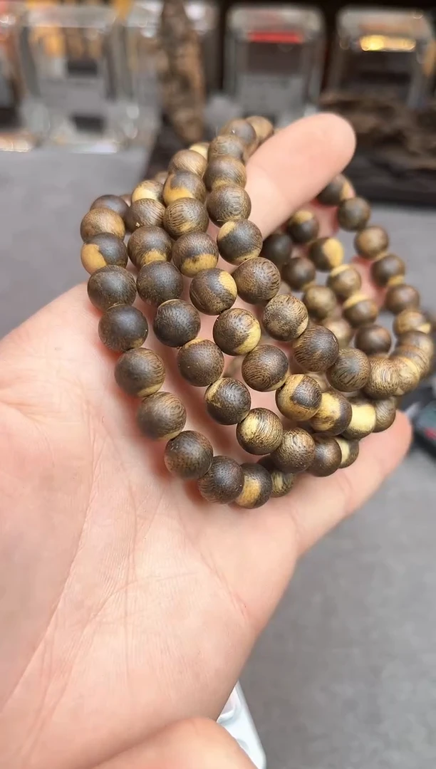 【闪购商品】沉香手串36号乌身圆叶多样性发货1条