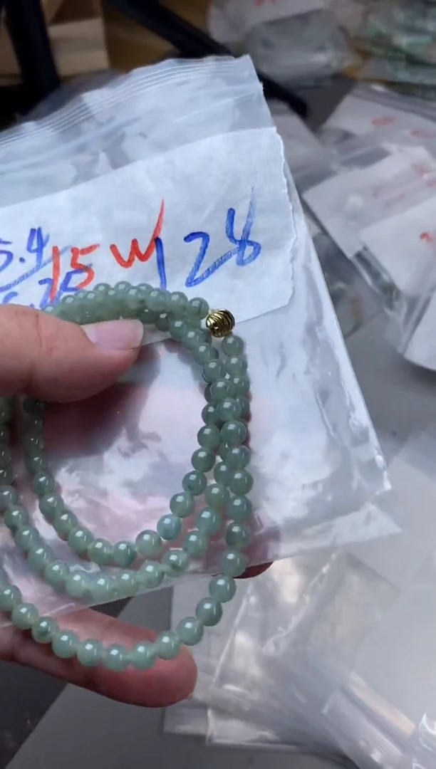 定制翡翠未镶嵌天然缅甸翡翠
