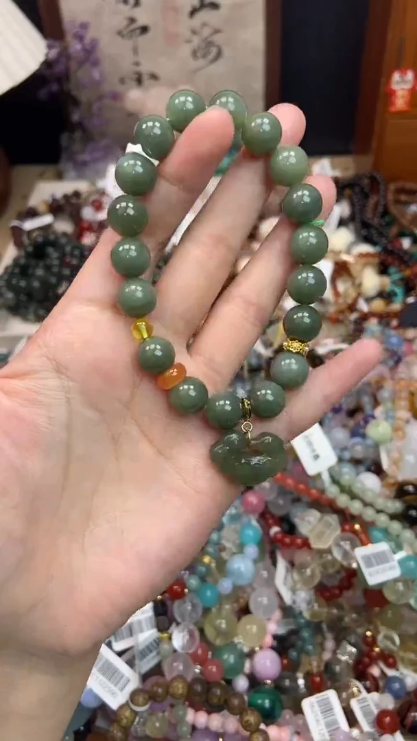 未镶嵌和田玉手饰402