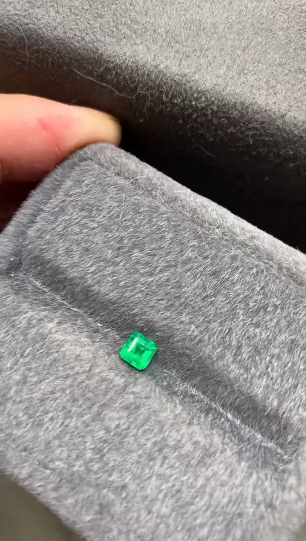 【闪购商品】祖母绿裸石未镶嵌a-54 0.5ct