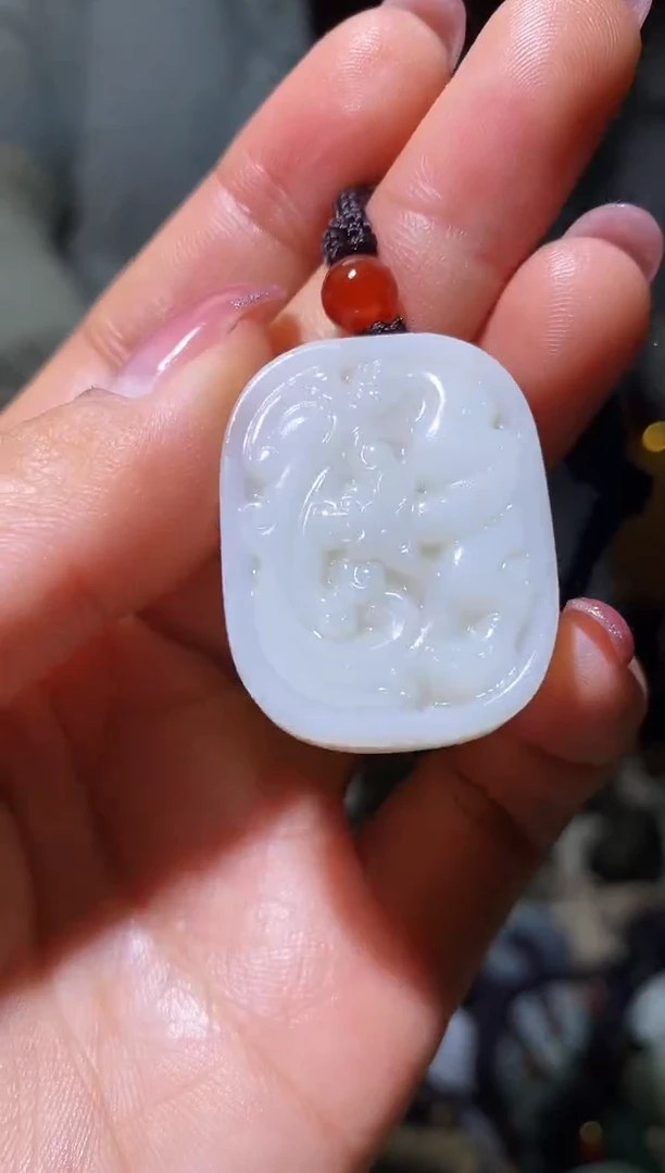 未镶嵌和田玉挂件1