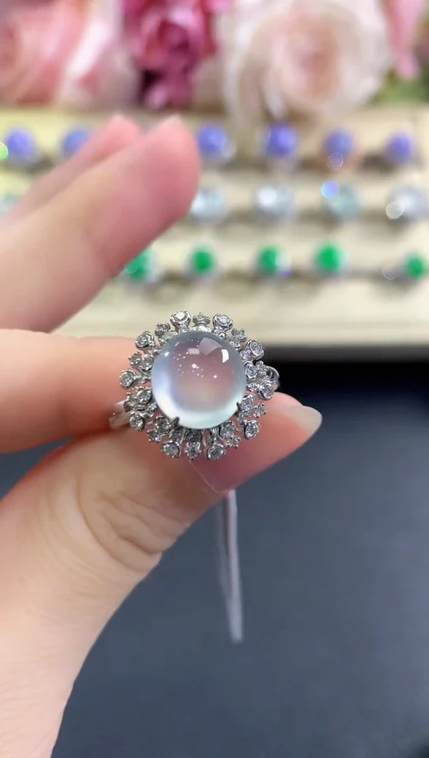 18K金镶嵌戒指翡翠b148